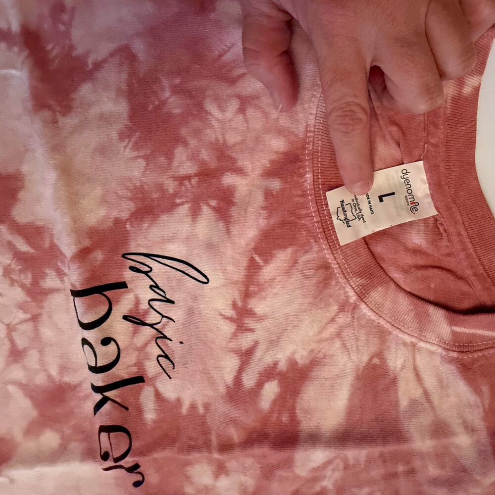 Doughmestic Cookie Basic Baker Pink Tie Dye T Shirt Large L NWOT Baking Tee